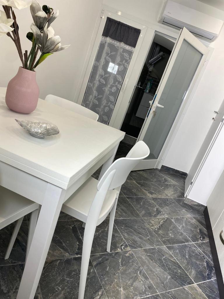 Romeo 3 Appartement Bari